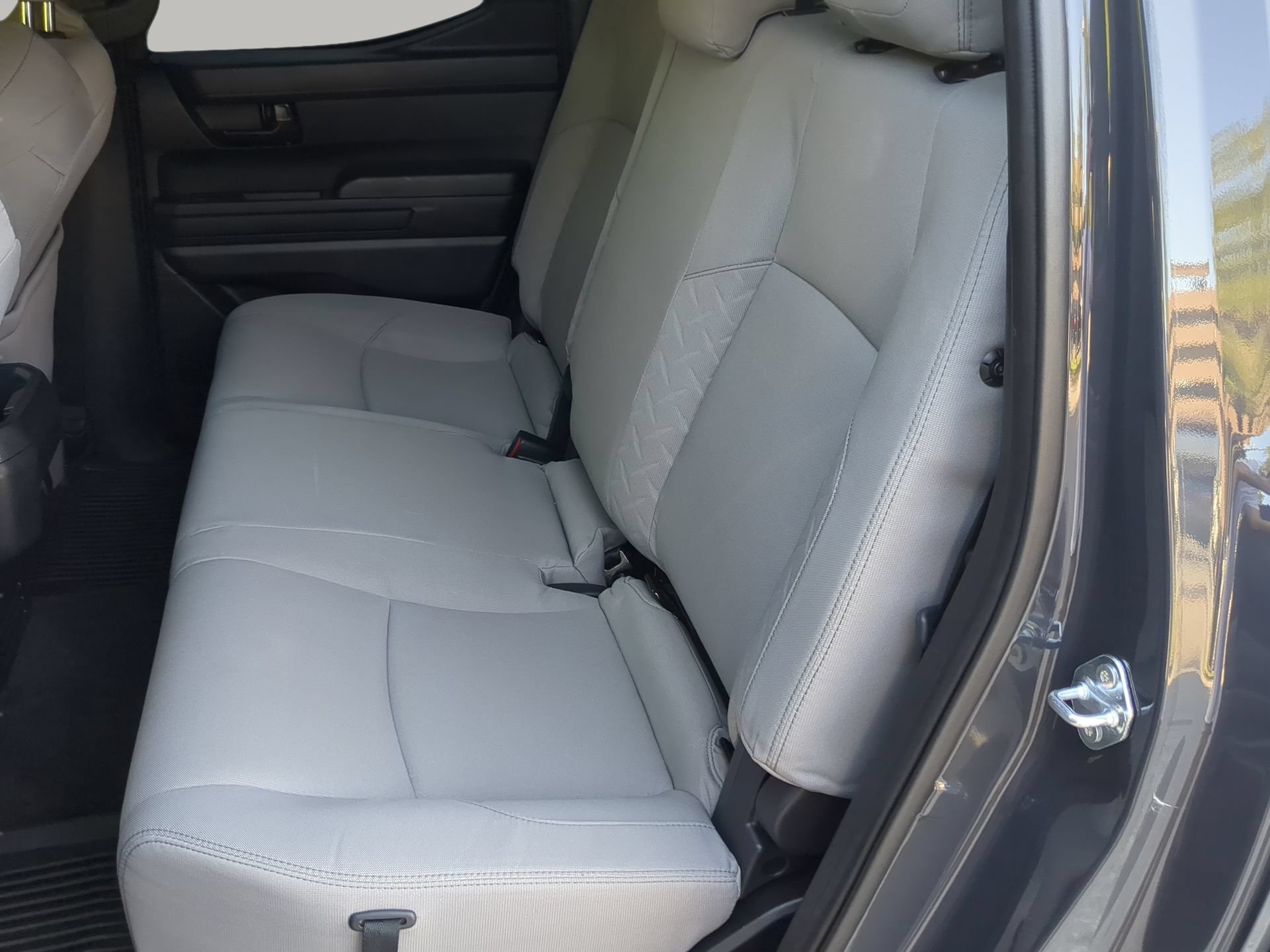 Used 2025 Toyota Tacoma SR5 AWD/4WD image 54