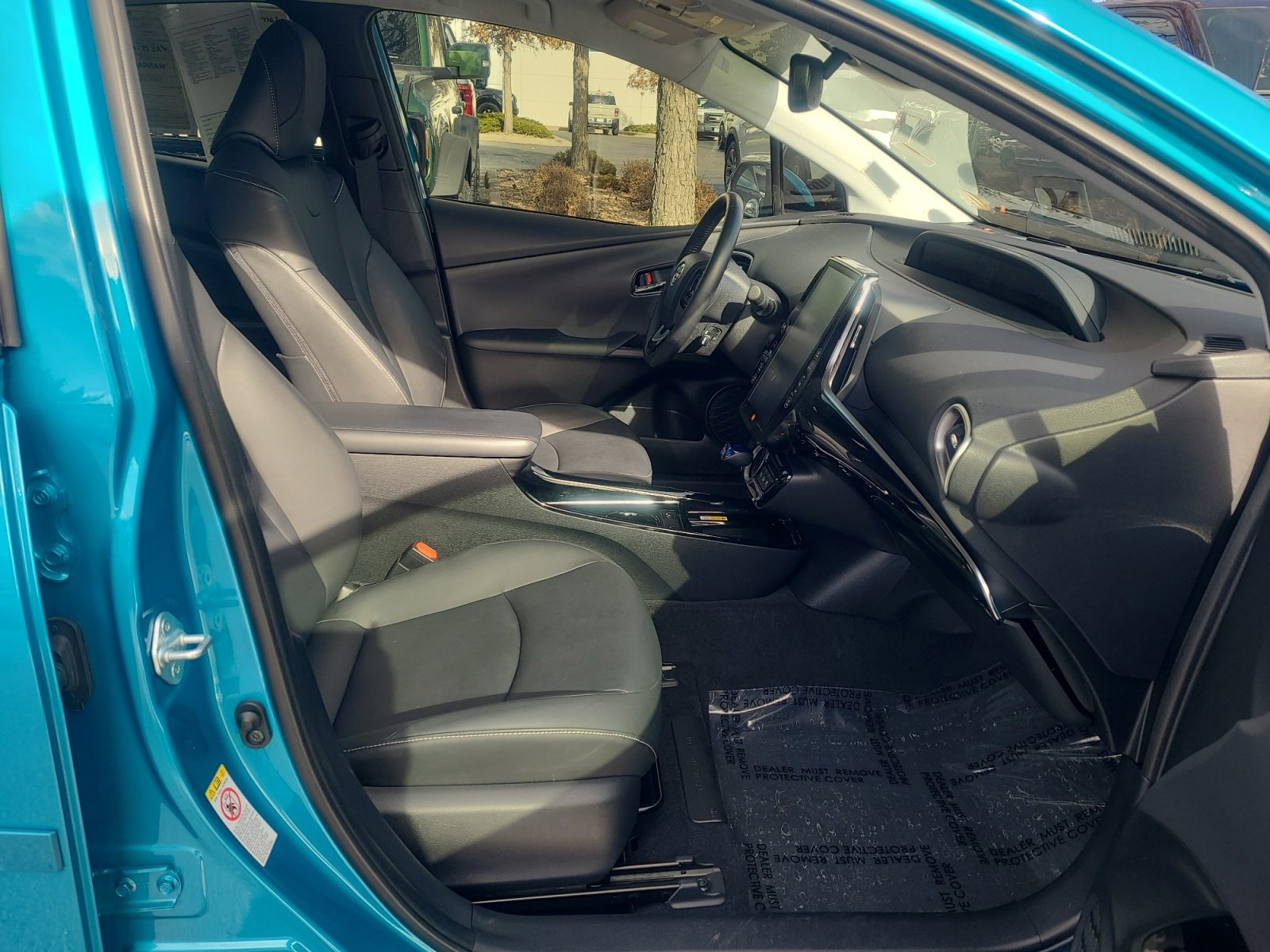 Used 2020 Toyota Prius Prime Limited image 19