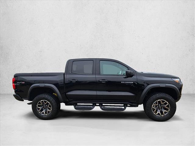 Used 2024 Chevrolet Colorado ZR2 w/ Technology Package AWD/4WD image 4