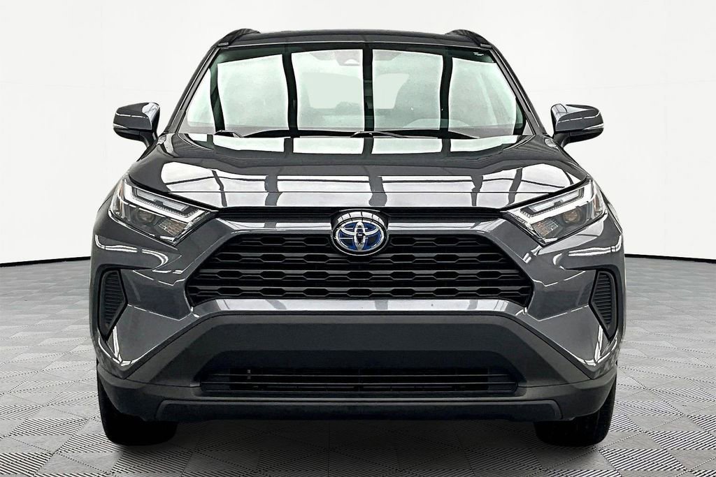 Used 2024 Toyota RAV4 LE image 6