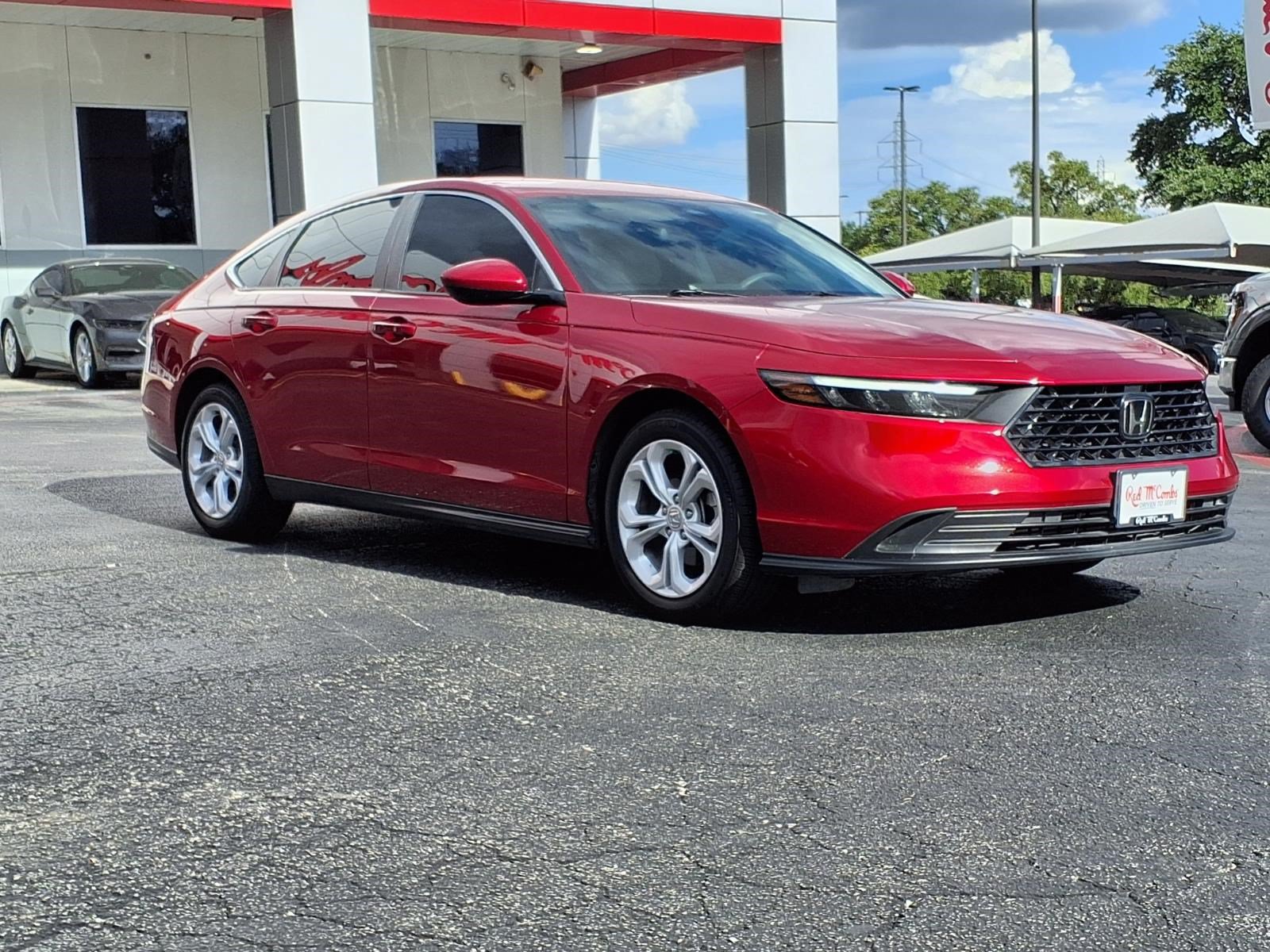 Used 2025 Honda Accord LX image 4