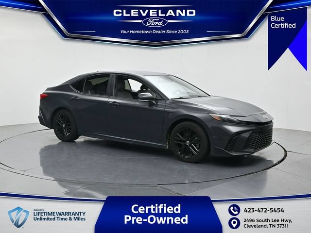 Used 2025 Toyota Camry SE w/ Multimedia Upgrade Package