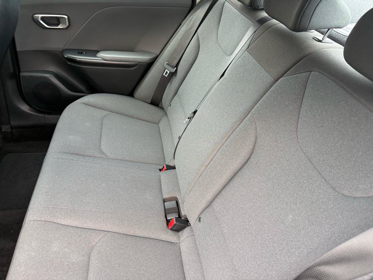 Used 2025 Kia K4 FWD image 36