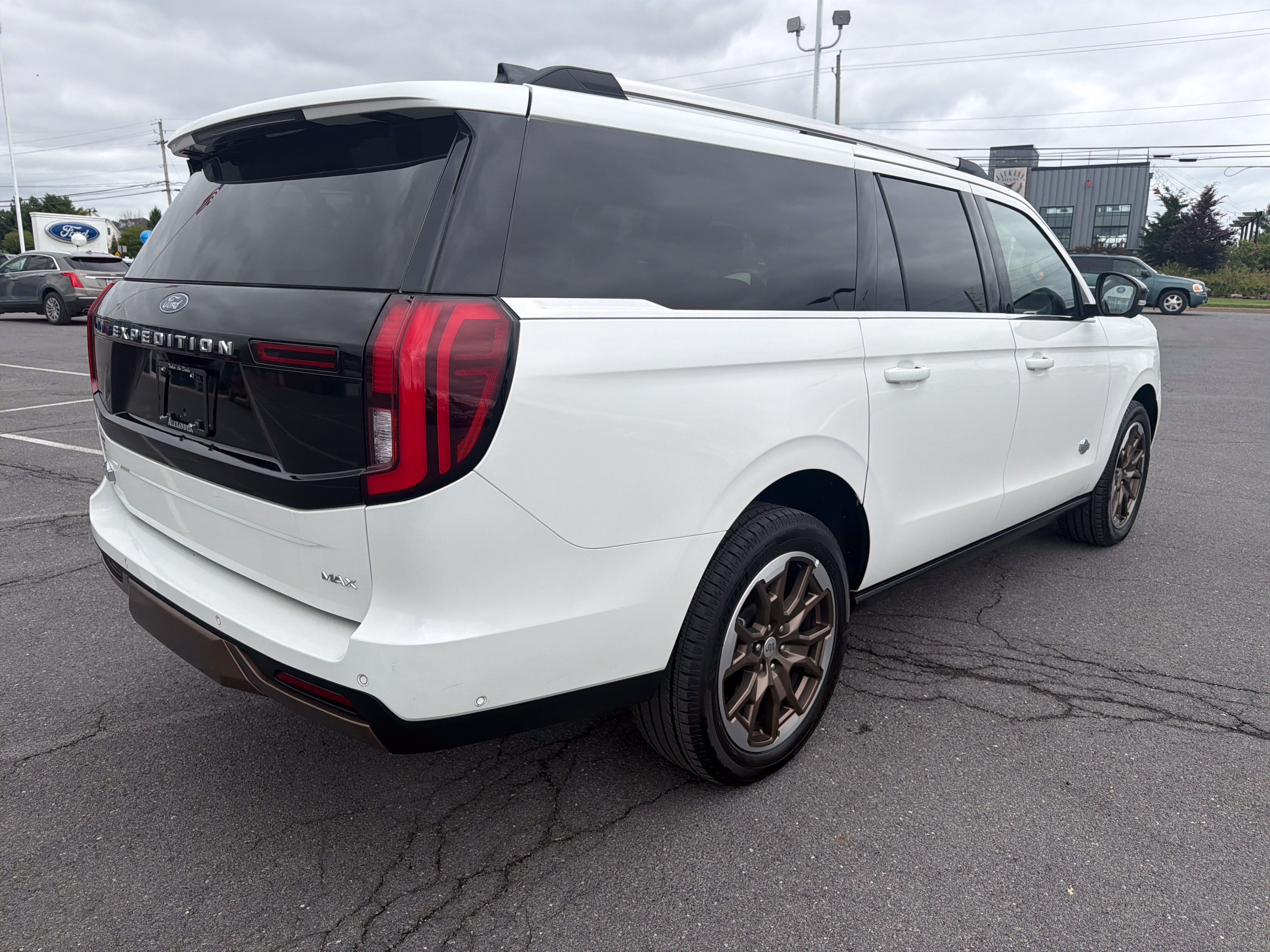 Certified 2025 Ford Expedition Max King Ranch AWD/4WD image 3