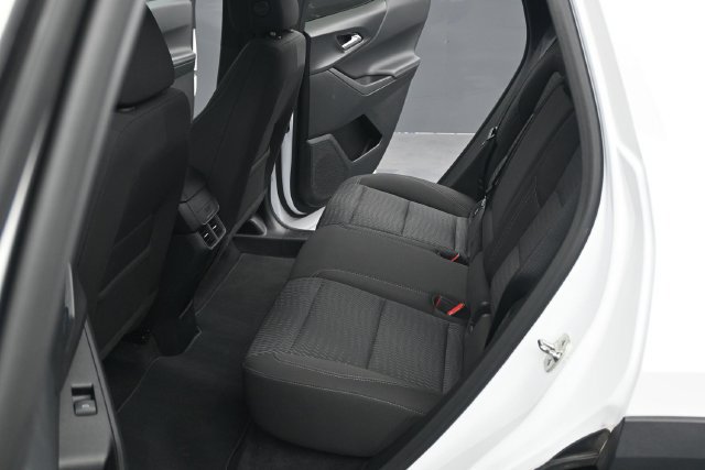 Used 2025 Chevrolet Equinox LT AWD/4WD image 5