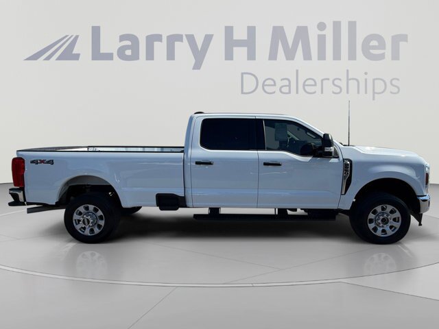 Certified 2024 Ford F350 XLT w/ Snow Plow Prep Package AWD/4WD image 6