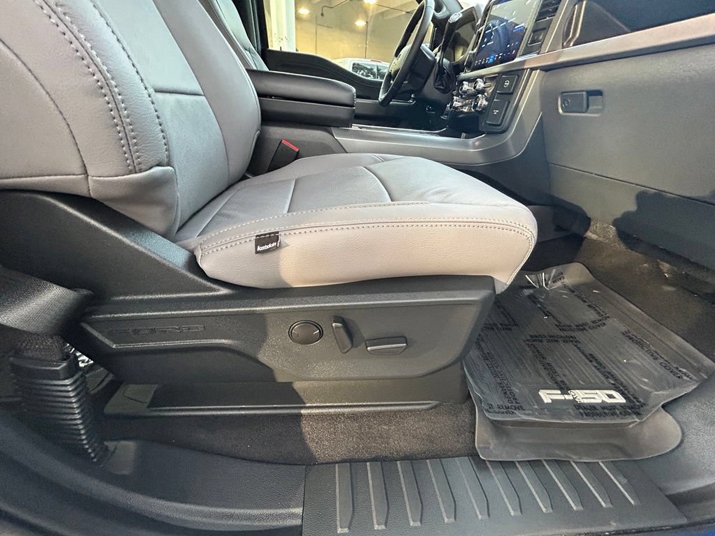 Certified 2025 Ford F150 XLT w/ Equipment Group 302A MID AWD/4WD image 26