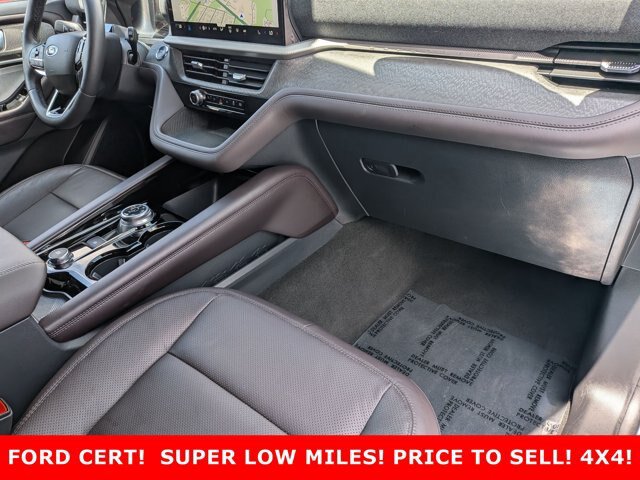 Certified 2026 Ford Explorer Platinum w/ LUX Leather Package AWD/4WD image 29