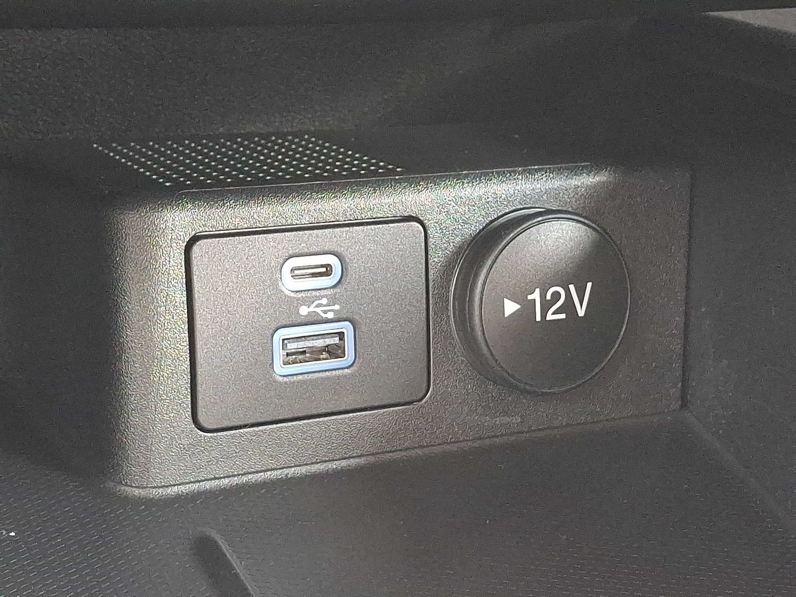 Certified 2022 Ford Escape S AWD/4WD image 26