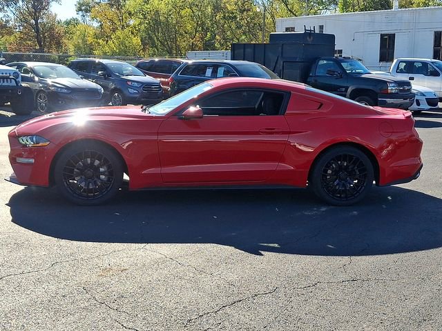 Certified 2018 Ford Mustang Coupe image 6