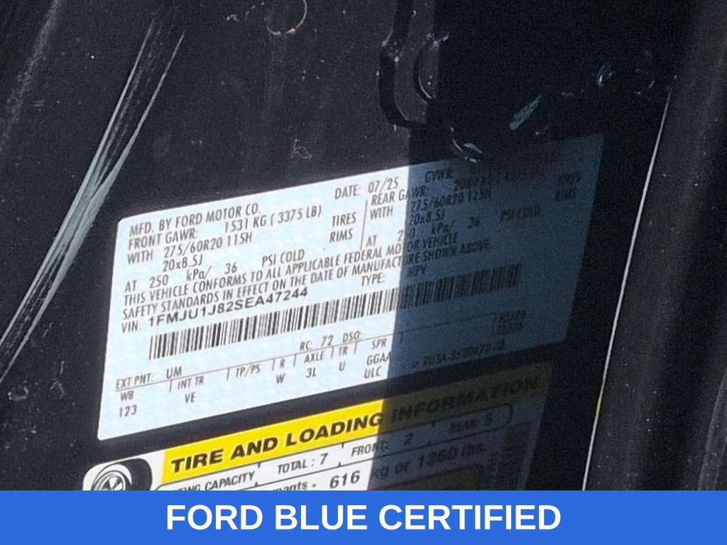 Certified 2025 Ford Expedition Active AWD/4WD image 33