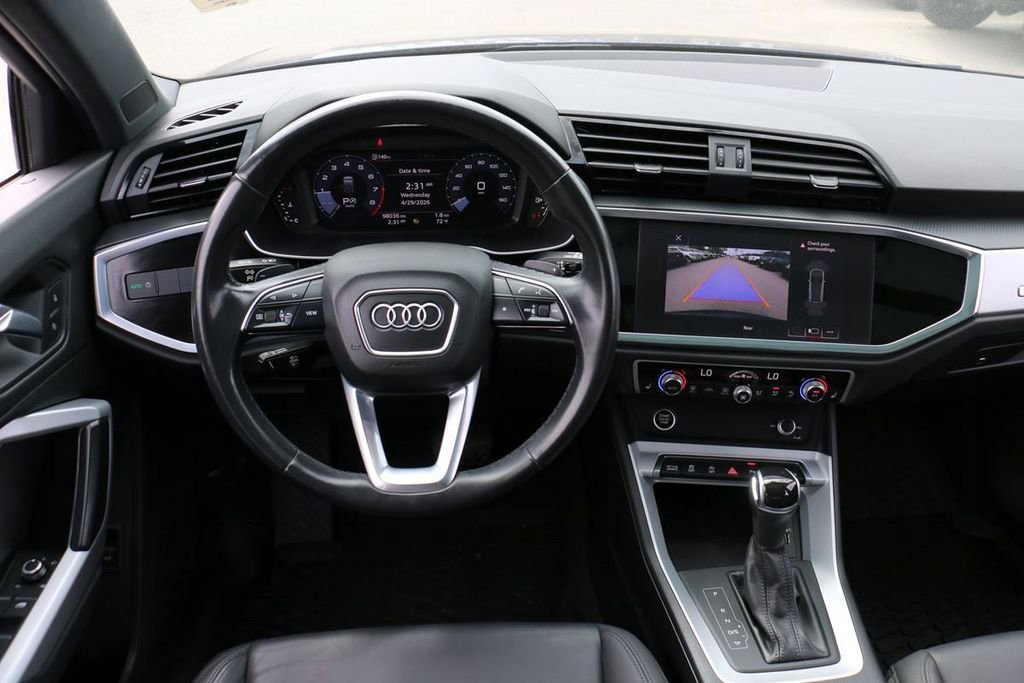 Used 2021 Audi Q3 2.0T Premium w/ Convenience Package AWD/4WD image 24