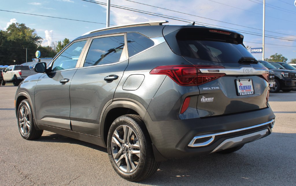 Used 2023 Kia Seltos S FWD image 6