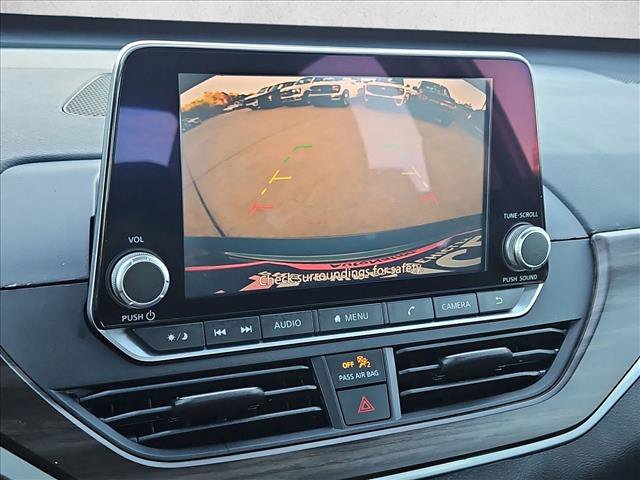 Used 2023 Nissan Altima 2.5 SV FWD image 13