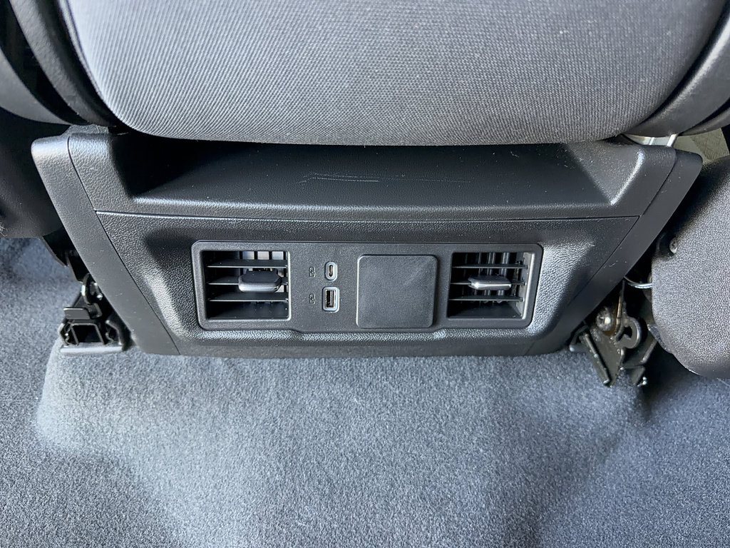 Used 2024 Chevrolet Silverado 1500 Custom AWD/4WD image 28