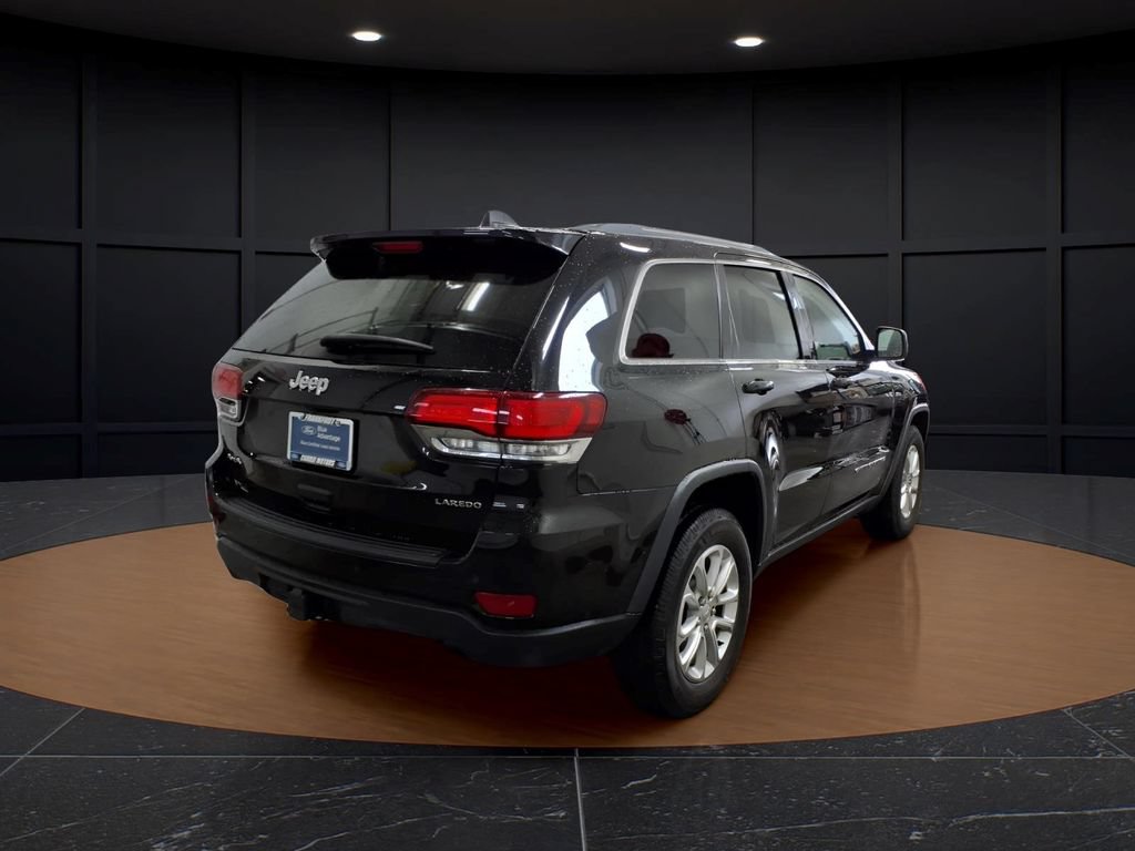 Used 2021 Jeep Grand Cherokee Laredo X AWD/4WD image 6