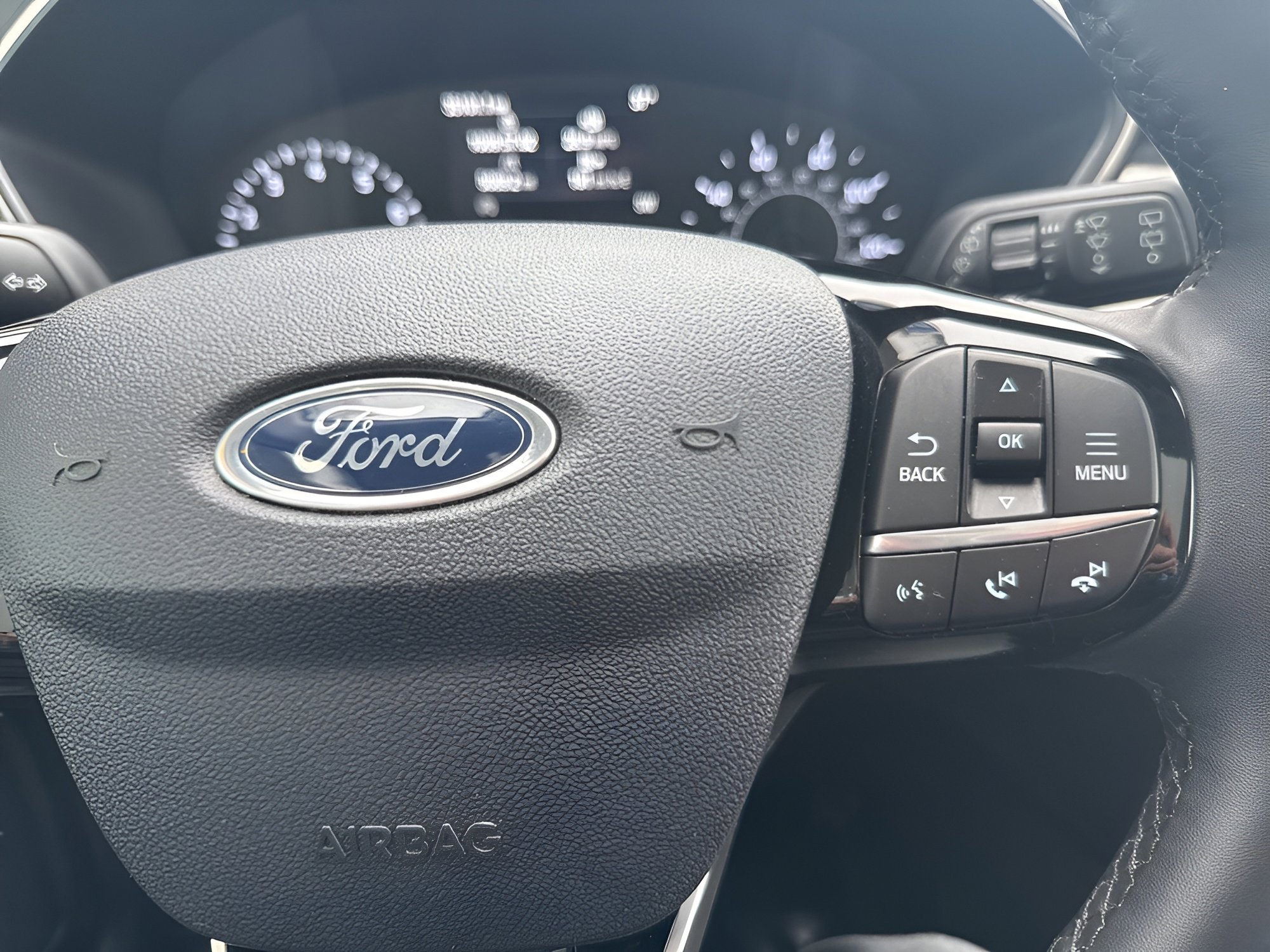 Certified 2022 Ford Escape SEL image 38