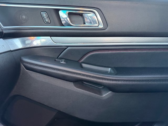 Certified 2017 Ford Explorer Sport w/ Equipment Group 401A image 16