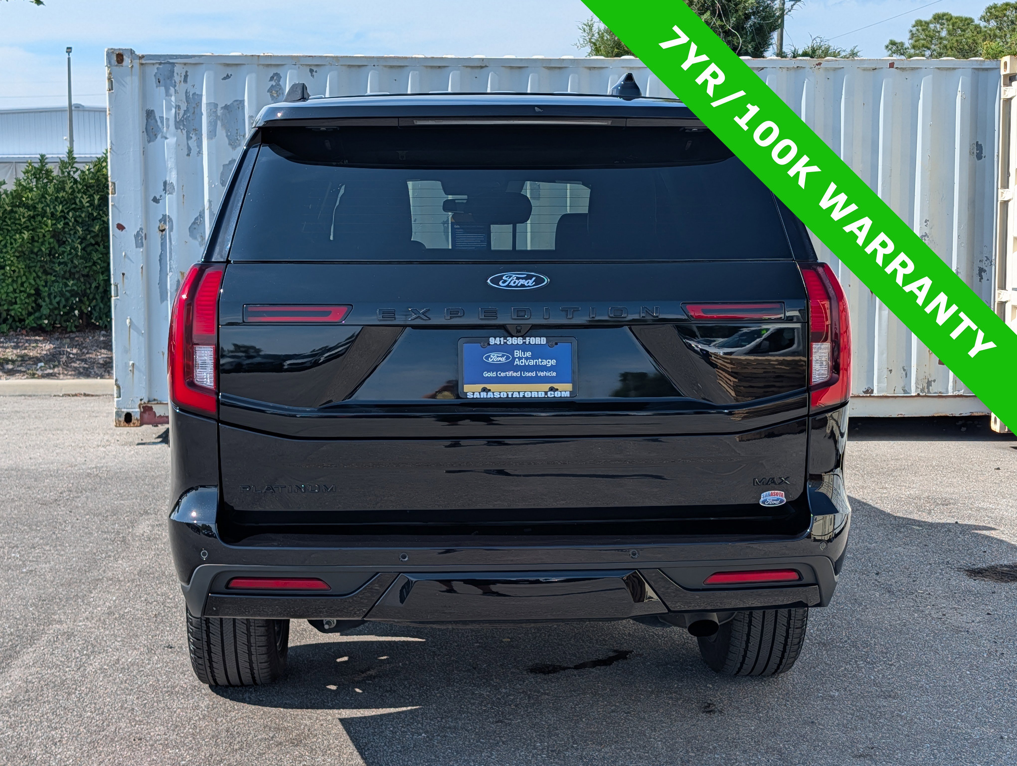 Certified 2025 Ford Expedition Max Platinum w/ Stealth Appearance Package AWD/4WD image 5