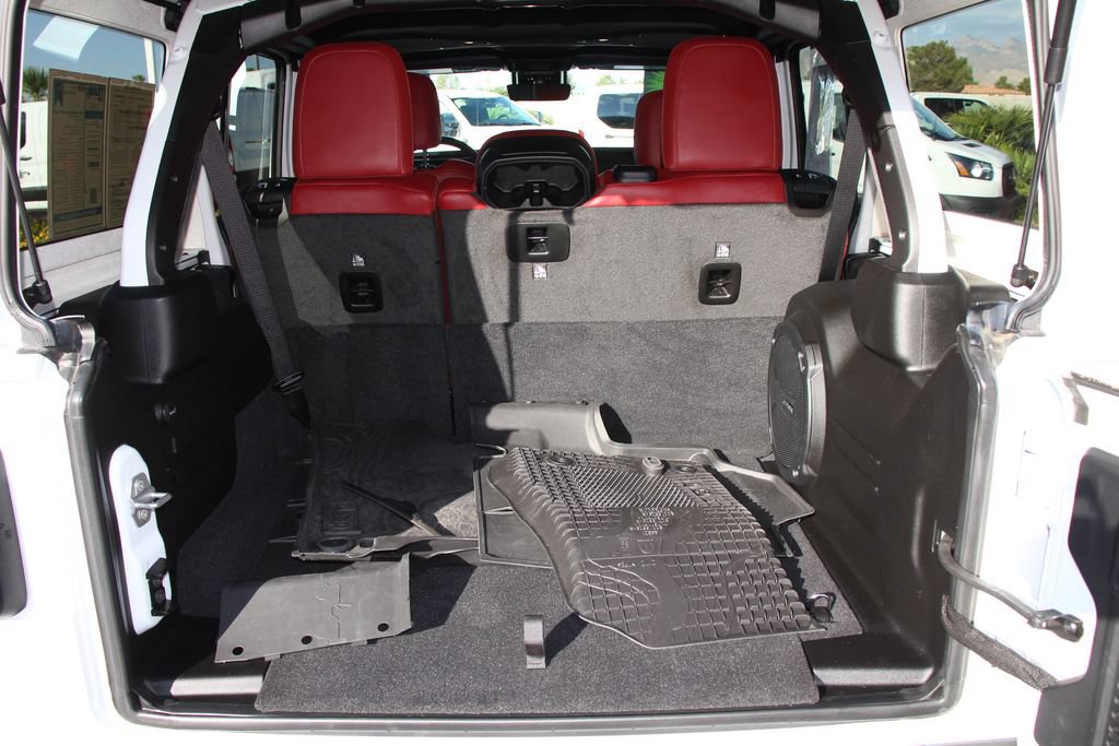 Used 2024 Jeep Wrangler Unlimited Rubicon 392 AWD/4WD image 24