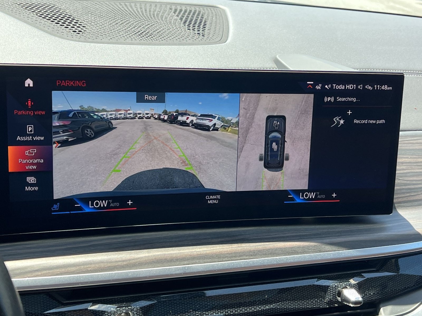 Used 2023 BMW X7 xDrive40i w/ Executive Package AWD/4WD image 19