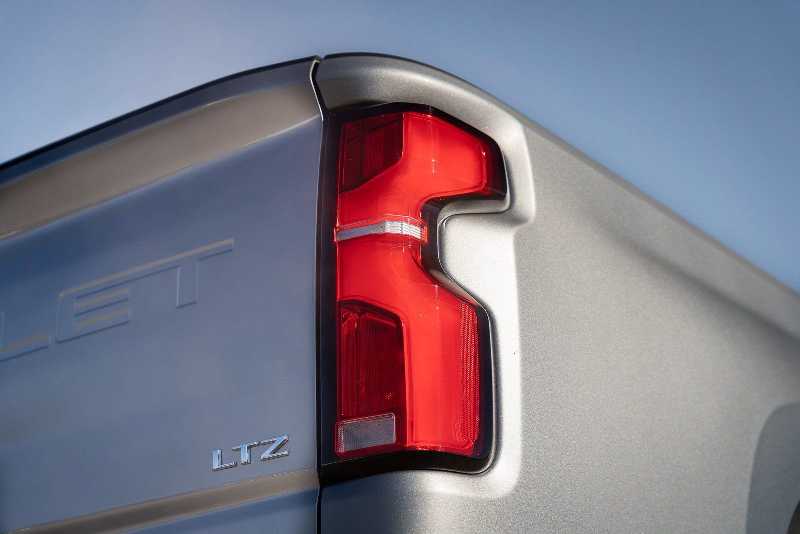 Used 2024 Chevrolet Silverado 2500 LTZ w/ LTZ Plus Package image 23