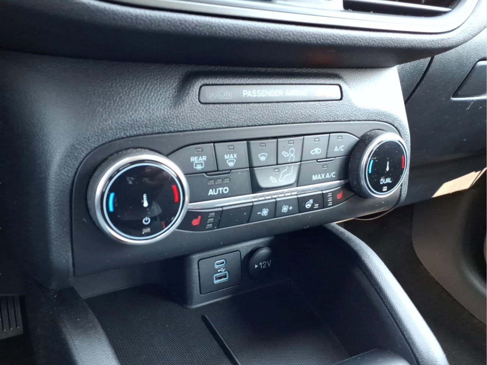 Certified 2023 Ford Escape Active AWD/4WD image 19