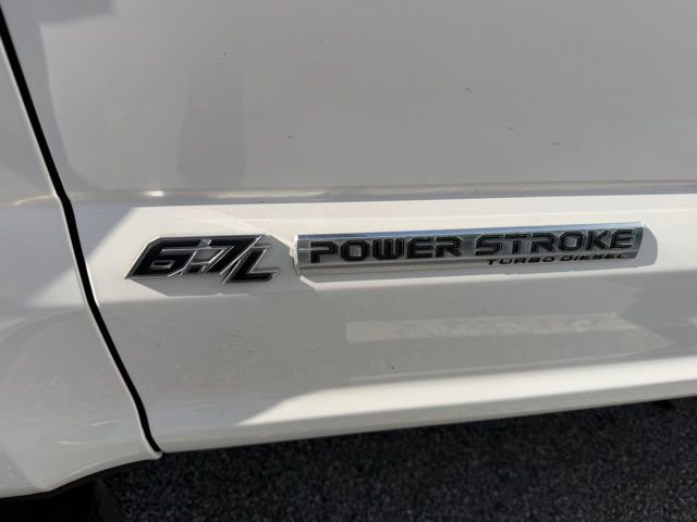 Certified 2018 Ford F350 Platinum w/ Platinum Ultimate Package AWD/4WD image 10