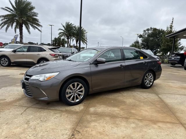 Used 2017 Toyota Camry Hybrid image 4