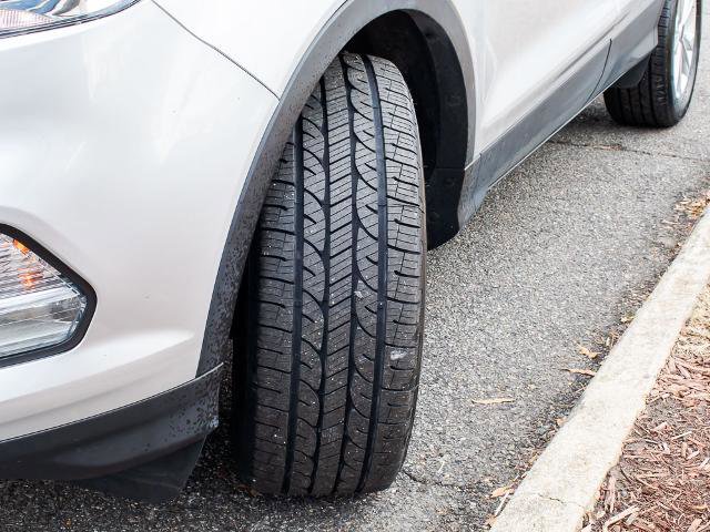 Certified 2019 Ford Escape SEL image 9