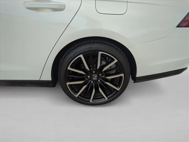 Used 2025 Honda Accord Touring image 29