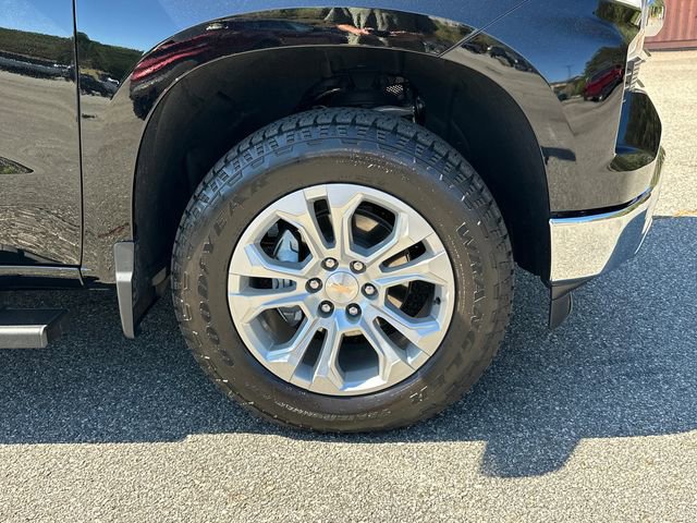 Used 2025 Chevrolet Silverado 1500 LTZ w/ LTZ Premium Package image 12