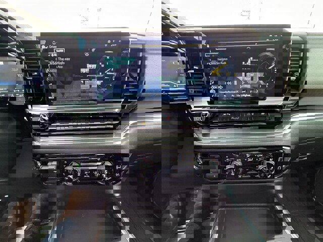 Used 2023 Chevrolet Silverado 1500 High Country w/ High Country Premium Package image 12