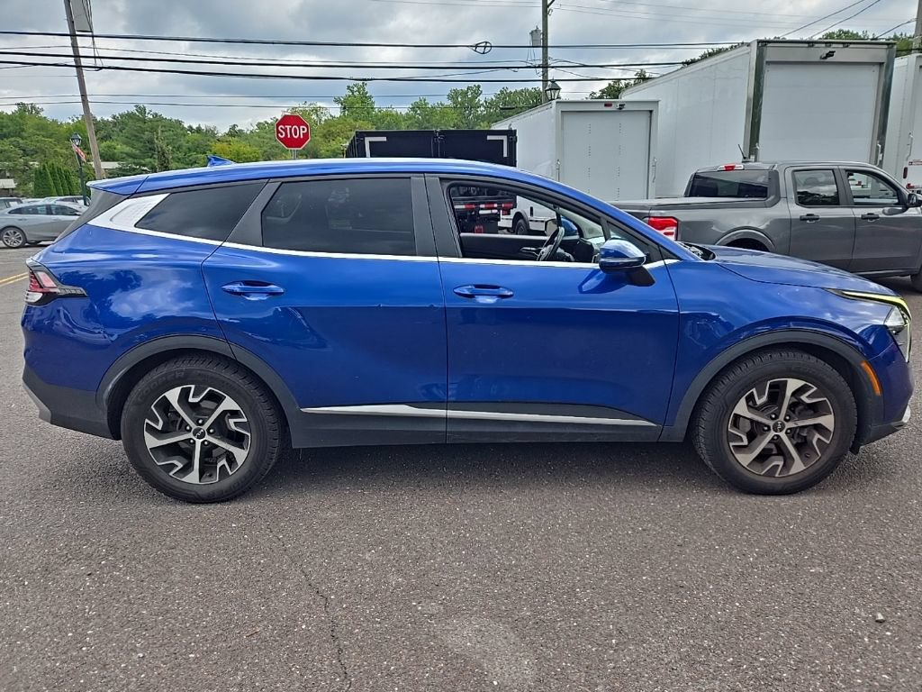 Used 2023 Kia Sportage EX FWD image 8