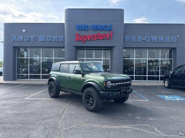 Certified 2025 Ford Bronco Badlands AWD/4WD image 1