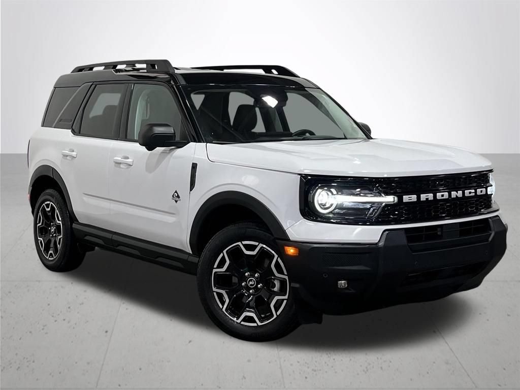 Certified 2025 Ford Bronco Sport Outer Banks w/ Outer Banks Tech Package+ AWD/4WD image 8