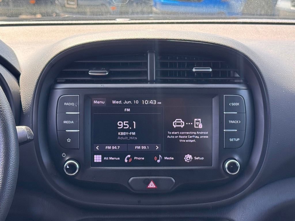 Used 2022 Kia Soul LX FWD image 26