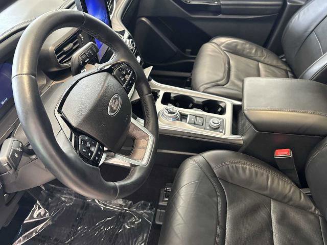 Certified 2023 Ford Explorer Platinum w/ Technology Package image 20