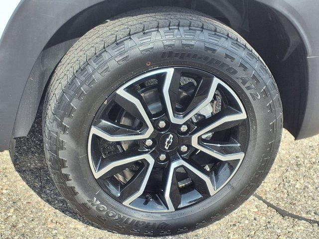 Used 2024 Chevrolet TrailBlazer ACTIV w/ Convenience Package AWD/4WD image 30