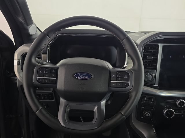 Certified 2025 Ford F150 Lariat w/ Tow/Haul Package AWD/4WD image 15