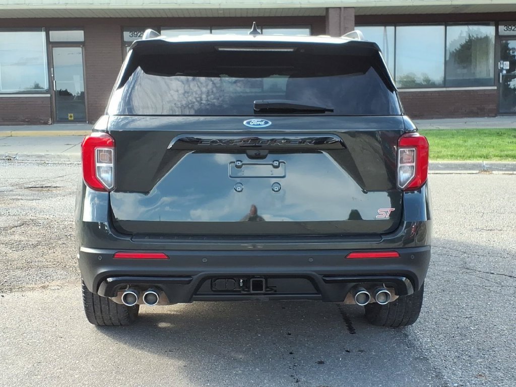 Certified 2023 Ford Explorer ST w/ Equipment Group 401A AWD/4WD image 4