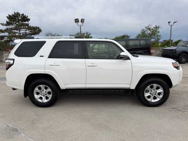 Used 2024 Toyota 4Runner SR5 Premium w/ Moonroof Package AWD/4WD image 7