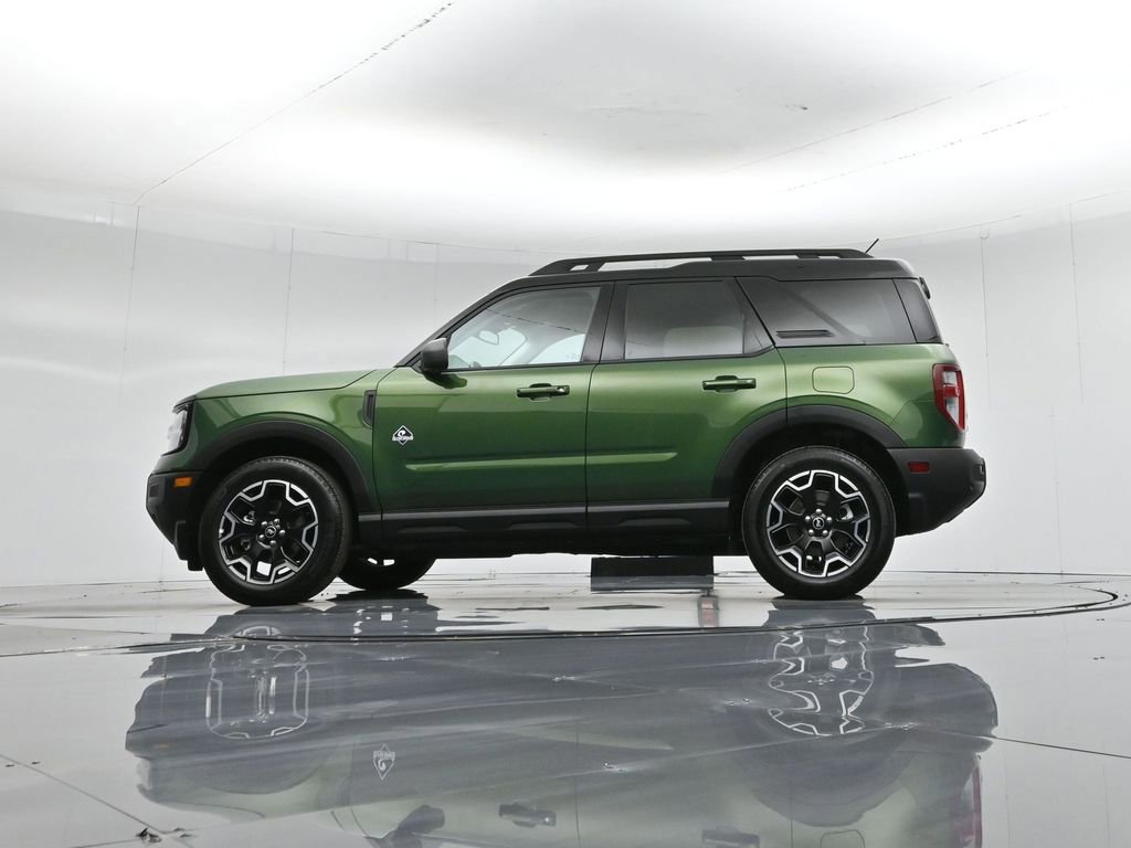 Certified 2025 Ford Bronco Sport Outer Banks w/ Outer Banks Tech Package+ image 24