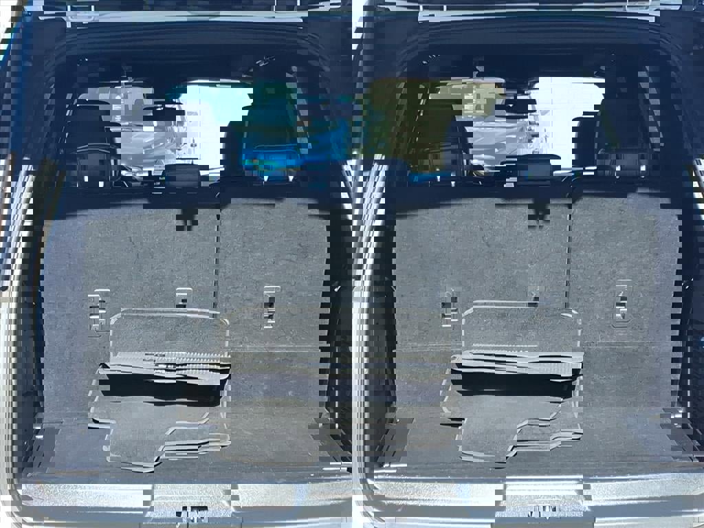 Certified 2023 Ford Expedition Platinum image 17