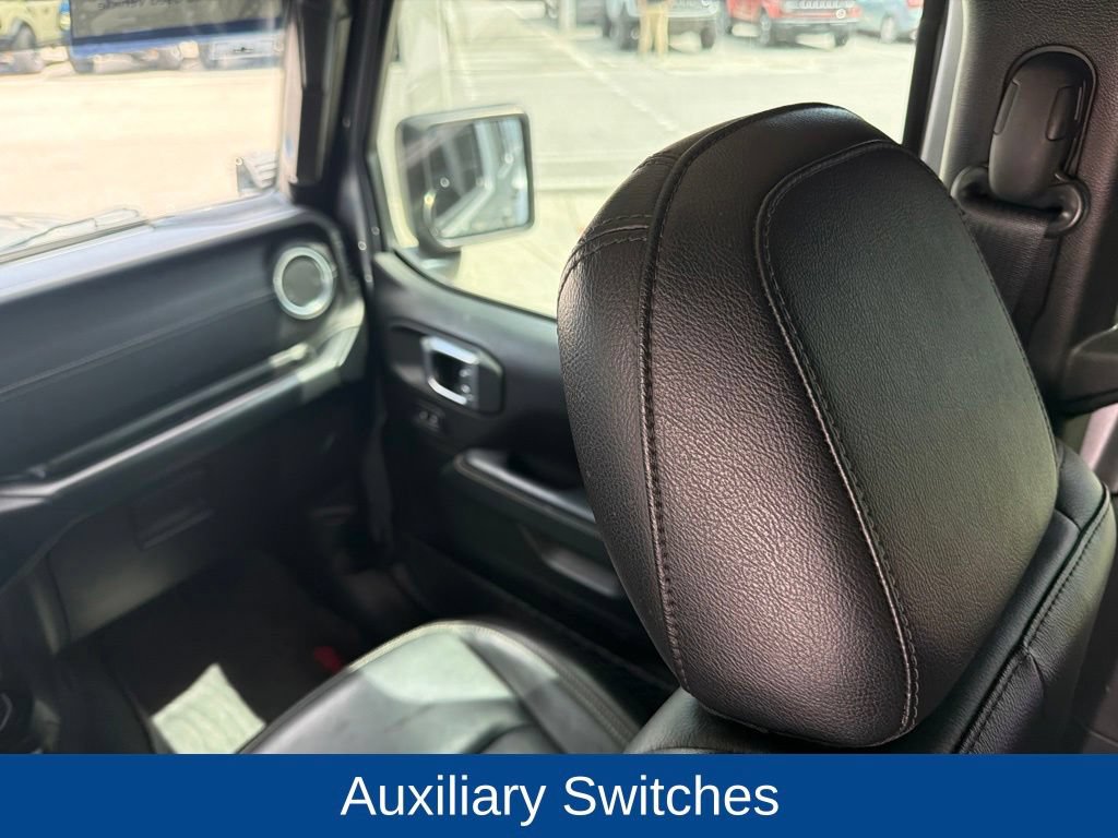 Used 2020 Jeep Gladiator Overland AWD/4WD image 15