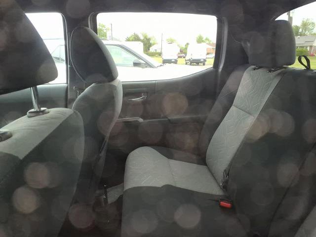 Used 2021 Toyota Tacoma TRD Off-Road AWD/4WD image 9