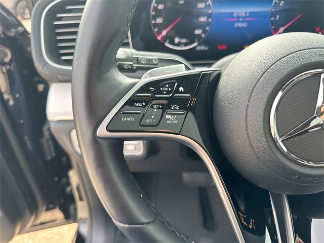 Used 2025 Mercedes-Benz GLS 450 4MATIC image 33