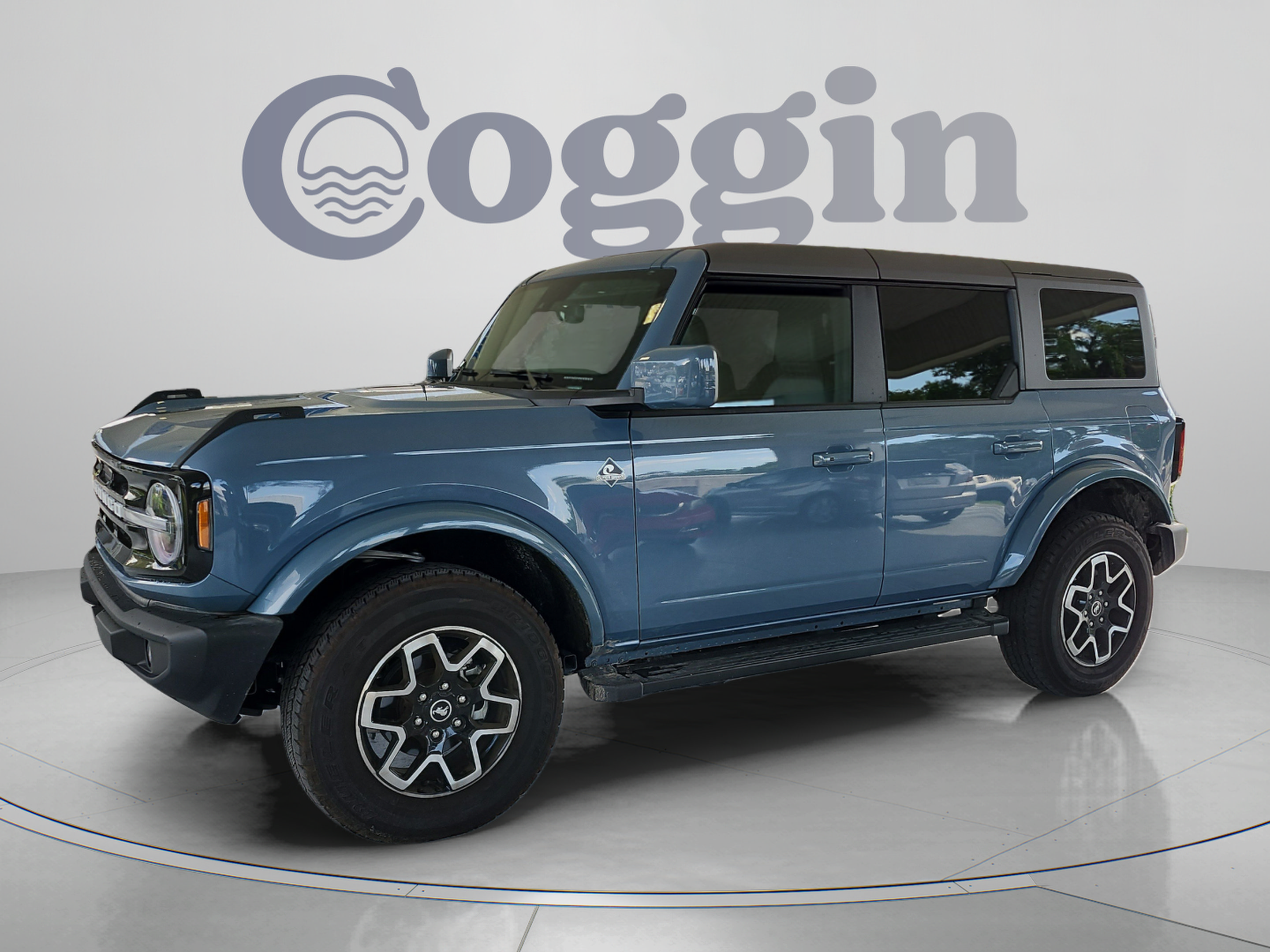 Certified 2024 Ford Bronco Outer Banks AWD/4WD image 1