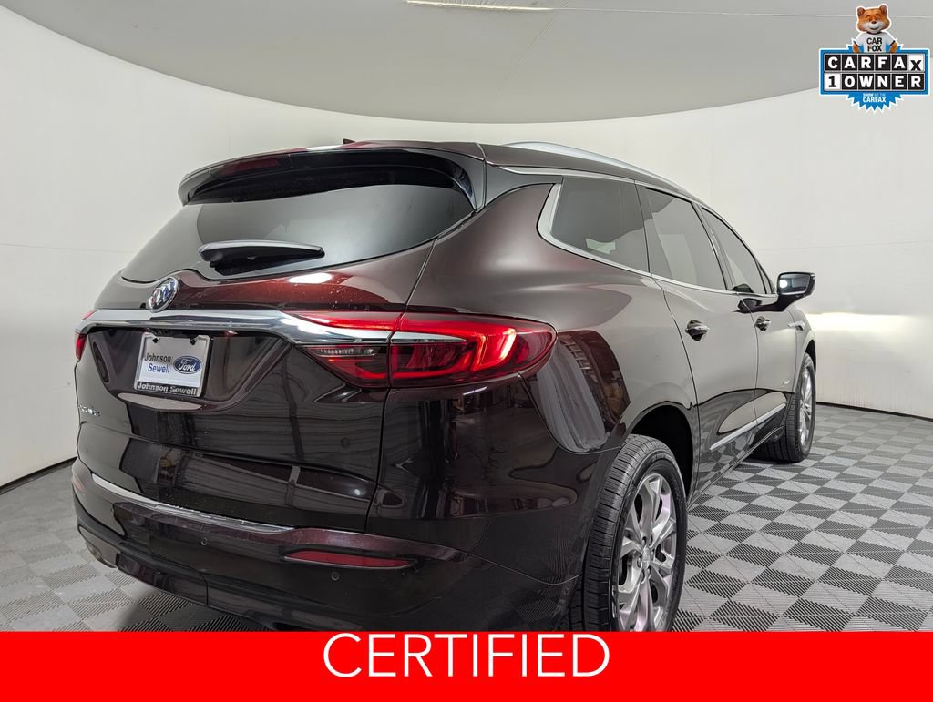 Used 2021 Buick Enclave Avenir w/ Avenir Technology Package FWD image 2