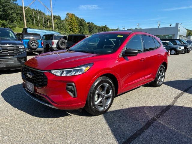 Certified 2023 Ford Escape ST-Line w/ Tech Pack #1 AWD/4WD image 24